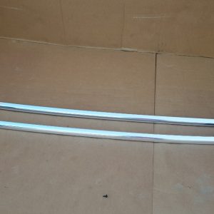Set bare longitudinale cromate VW Golf 7 variant 5G9860043C 5G9860044C - Dezmembrari Auto