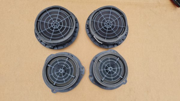 Set boxe Audi A5 F5 2018 8W5035411 8W0035415 - Dezmembrari Auto