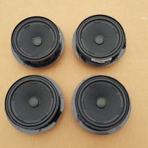 Boxe boxa stanga dreapta fata spate VW Golf 7 5G0035453J 5G0 035 453 J - Dezmembrari Auto