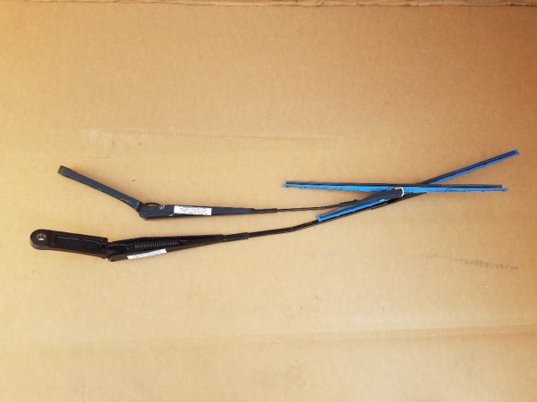 Set brate stergatoare VW Jetta 2016 5C7955410 5C7 955 410 - Dezmembrari Auto