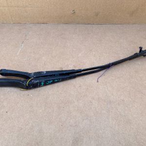 Set brate stergator VW Golf 5 plus 5M0955409A 5M0 955 409 A 5M0955410A 5M0 955 410 A - Dezmembrari Auto