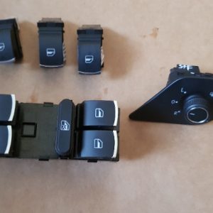Set butoane cromate geamuri si oglinzi VW Jetta 2016 5C7959565 5K0959855 - Dezmembrari Auto