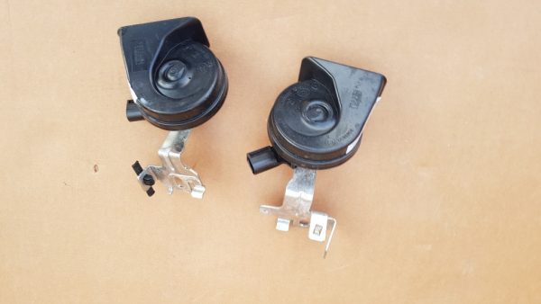 Set claxoane VW Golf 7 5G4867911B 5G4 867 911 B - Dezmembrari Auto