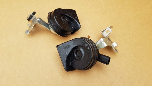 Set claxoane VW Golf 7 - Dezmembrari Auto