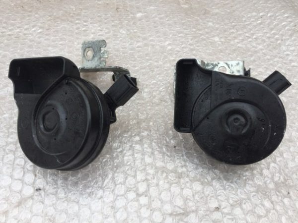 Set claxoane VW Sharan 2019 - Dezmembrari Auto