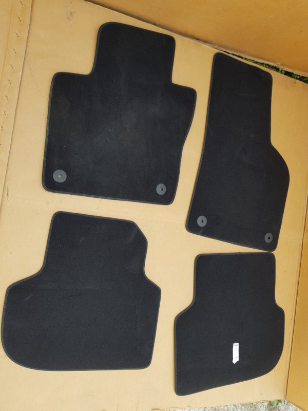 Set covorase originale VW Jetta 2016 5C7863011J 5C7 863 011 J - Dezmembrari Auto