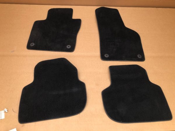 Set covorase originale VW Jetta 2017 - Dezmembrari Auto