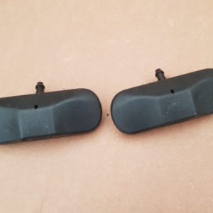 Set duze spalare parbriz tip evantai VW Golf 7 - Dezmembrari Auto