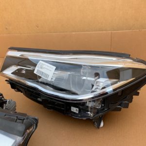 Far stanga Adaptive Led BMW Seria 7 2017 G11 G12 7483243 - Dezmembrari Auto