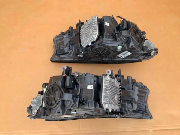 Far stanga Adaptive Led BMW Seria 7 2017 G11 G12 7483243 - Dezmembrari Auto - imagine 4