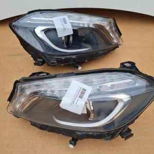 Set faruri bi-xenon cu led Mercedes A Class 2015 facelift W176 - Dezmembrari Auto