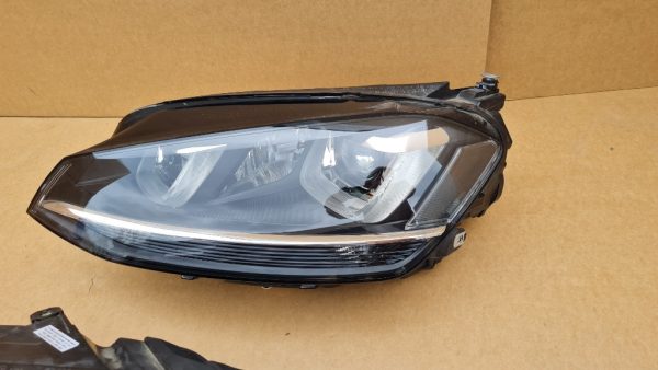 Set faruri complete bi-xenon led adaptive VW Golf 7 2016 la 0 km - Dezmembrari Auto - imagine 3
