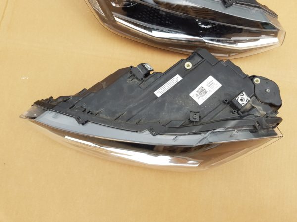 Set faruri complete LED VW Polo 2G 2019 2G1941036B 2G1941035B - Dezmembrari Auto - imagine 4