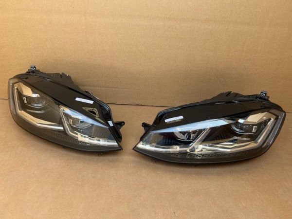 Set faruri LED RHD complete adaptive VW Golf 7 facelift 2019 5G2941081 5G2941082 la 0 km - Dezmembrari Auto
