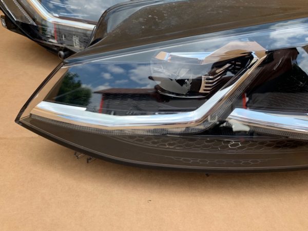 Set faruri LED RHD complete VW Golf 7 facelift 2019 5G2941081 5G2941082 la 0 km - Dezmembrari Auto - imagine 6