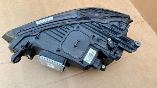 Set faruri basic led VW Passat B8 3G1941036H 3G1941035H – 0 km - Dezmembrari Auto - imagine 8