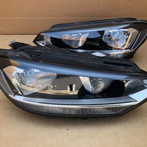 Set faruri VW Touran 2017 5TB941005A 5TB941006A - Dezmembrari Auto