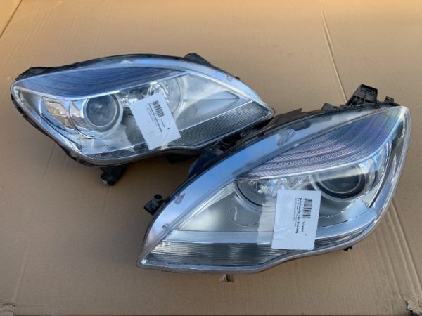 Set faruri xenon complete Mercedes R-Class R400 W251 facelift 2015 A2518206861 A2518206761 - Dezmembrari Auto