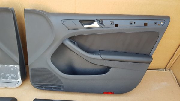 Set fete usi din piele VW Jetta 2017 - Dezmembrari Auto - imagine 5