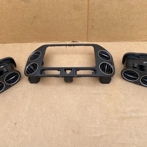 Set grile guri ventilatie VW Golf 5 plus 5M0819062 5M0819061 5M0819759 - Dezmembrari Auto