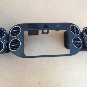 Set grile ventilatie bord VW Golf 5 plus - Dezmembrari Auto
