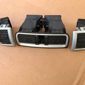 Set grile ventilatie Skoda Fabia 2 5J0820951 5J0819701E - Dezmembrari Auto