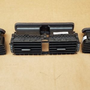 Set grile ventilatie VW Jetta 2016 - Dezmembrari Auto