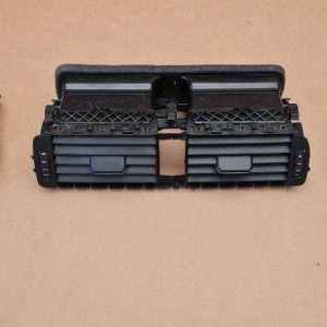 Set grile ventilatie VW Jetta 2016 - Dezmembrari Auto