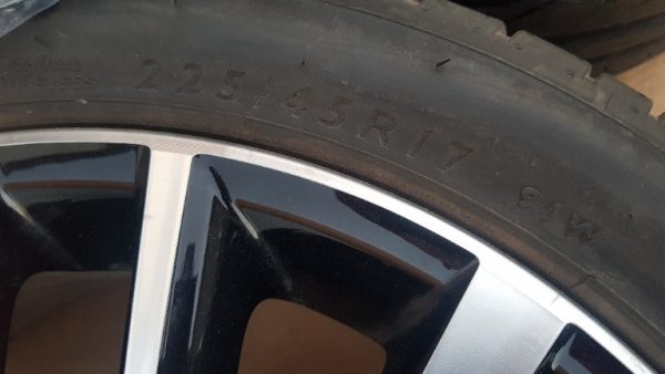 Set jante aliaj cu cauciucuri vara 225 45 R17 VW Jetta 2016 5C0601025AJ - Dezmembrari Auto - imagine 2