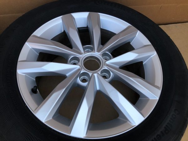 Set jante cu anvelope 205/60 R16 VW Touran 2017 5TA601025 5TA 601 025 - Dezmembrari Auto - imagine 2