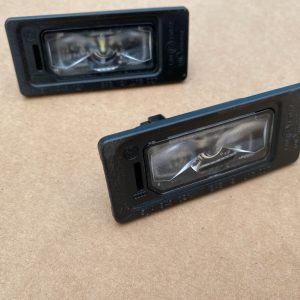 Set lampi led numar VW Caddy Ford Tourneo Connect 2023 5NA943021 5NA 943 021 la 0 km - Dezmembrari Auto