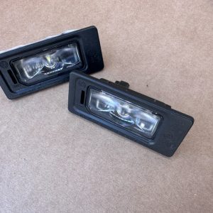 Set lampi led numar VW ID4 ID.4 2023 5NA943021N 5NA 943 021 N la 0 km - Dezmembrari Auto