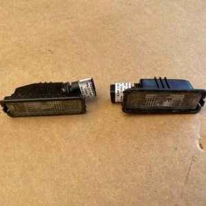 Set lampi numar VW Golf 7 hatchback 1K8943021 1K8 943 021 - Dezmembrari Auto