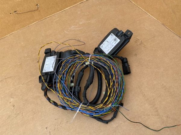 Set module side assist cu instalatie VW Golf 7 5Q0907685C 5Q0 907 685 C 5Q0907686C 5Q0 907 686 C - Dezmembrari Auto