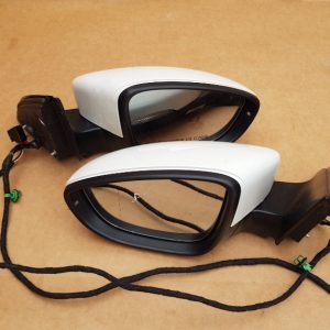 Set oglinzi rabatabile electric VW Jetta 2017 alb LC9A - Dezmembrari Auto