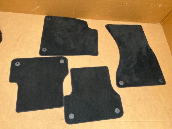 Set presuri interior Audi A6 C7 limuzina / avant - covorase textil - Dezmembrari Auto