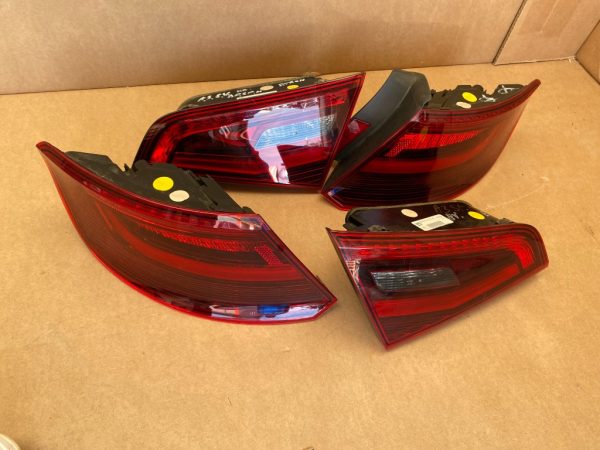 Set stopuri Audi A3 8V hatchback 2014 e-tron 8V4945093B 8V4945094B 8V4945095B 8V4945096B - Dezmembrari Auto