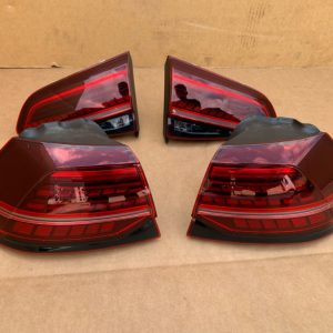 Set stopuri cu semnalizari dinamice VW Golf 7 2019 hatchback la 0 km - Dezmembrari Auto