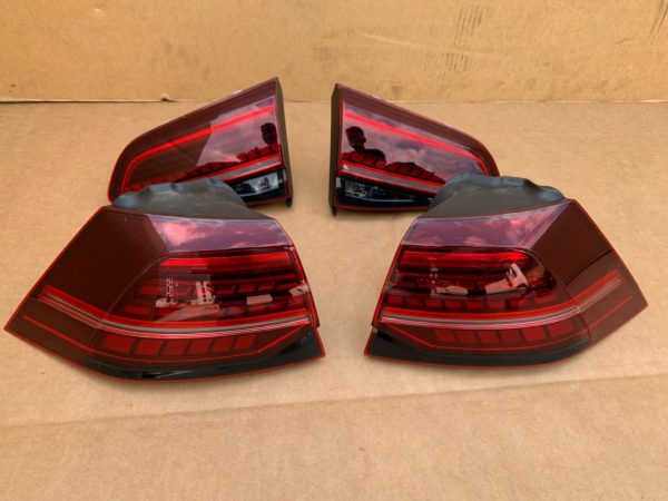 Set stopuri cu semnalizari dinamice VW Golf 7 2019 hatchback la 0 km - Dezmembrari Auto