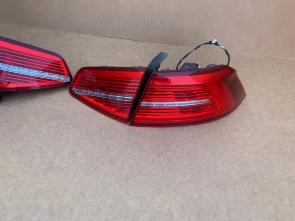 Set stopuri highline VW Passat B8 2016 limuzina 3GD945207 3GD945307 3GD945308 3GD945208 - Dezmembrari Auto - imagine 3