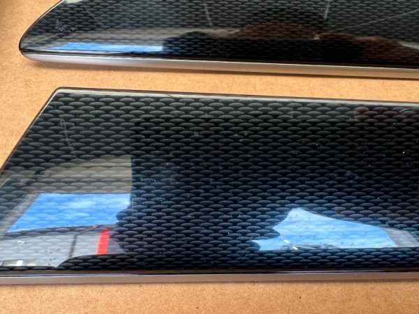 Set trimuri ornamente bord VW Jetta MK4 MK5 dn 2017 la 0 km black piano - Dezmembrari Auto - imagine 4