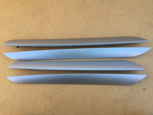 Set trimuri  ornamente pentru usi VW Passat CC 2010 3C8 867 410 R 3C8867410R - Dezmembrari Auto