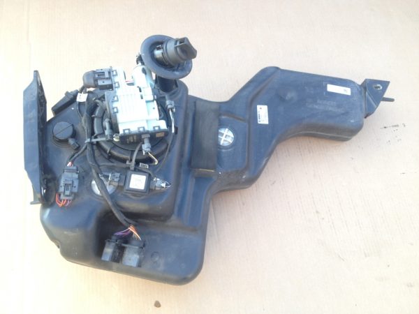Sistem adblue VW Sharan 7N 2012 7N0131877C 7N0 131 877 C 0928404008 - Dezmembrari Auto