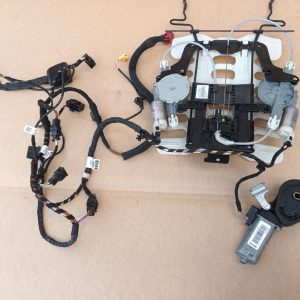 Sistem electric reglaj scaun stanga fata VW Passat B8 3AA881880 3AA 881 880 - Dezmembrari Auto