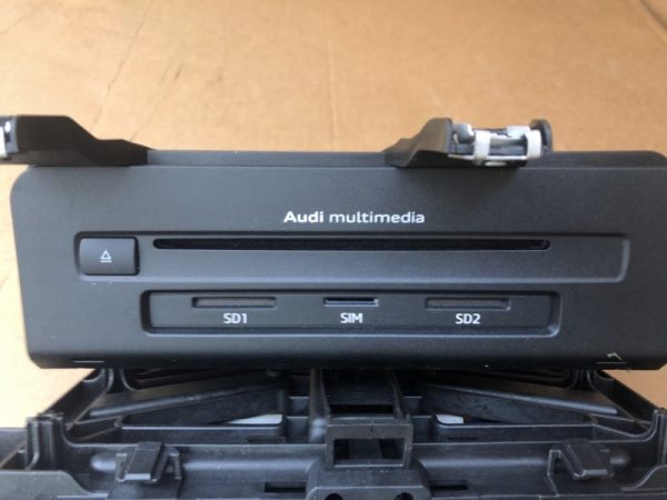 Navigatie multimedia Audi A4 8W B9 din 2016 8W0 035 035 8W0035035 - Dezmembrari Auto - imagine 2