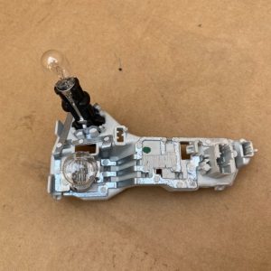 Soclu becuri dreapta spate haion VW Golf 7 hatchback 5G0945260 5G0 945 260 - Dezmembrari Auto