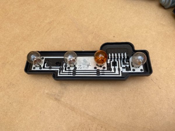 Soclu becuri stanga spate VW Caddy 2005-2009 2K0945257A 2K0 945 257 A - Dezmembrari Auto
