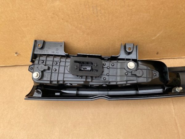 Soclu becuri stanga VW Caddy Ford Tourneo Connect 2023 2K7945257 2K7 945 257 - Dezmembrari Auto