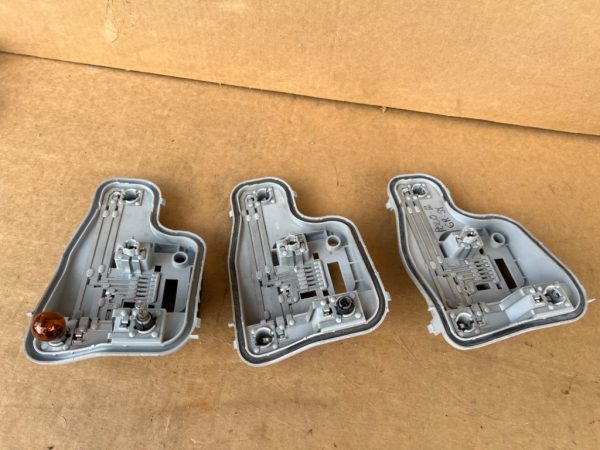 Soclu becuri stanga VW Polo 6R 6R0945257A 6R0 945 257 A - Dezmembrari Auto