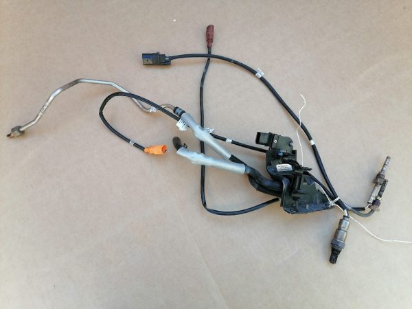 Senzor temperatura gaze Audi A3 8P 1.6 tdi 03L906088CC 03L 906 088 CC - Dezmembrari Auto